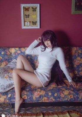 女机械人