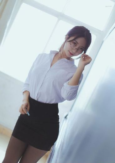 日韩在线免费播放