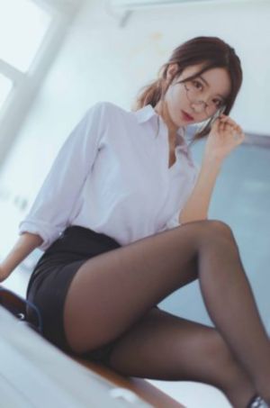 少妇干柴烈火耐不住寂寞