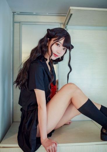 日本丰满的主妇与子伦