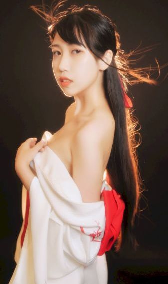 冲出月亮岛1至35集免费观看