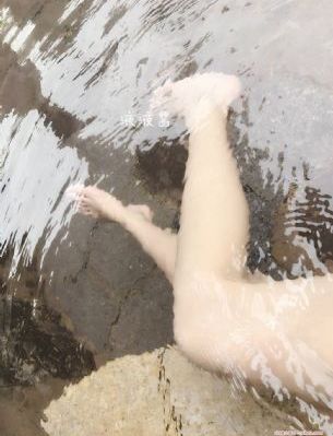 姐姐的朋友离婚证第二天