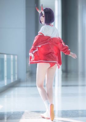 年轻的妈妈完整版