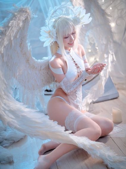 年轻的女教师2